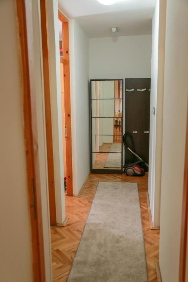 Apartman Marija Apartment ปิโรต์ ภายนอก รูปภาพ